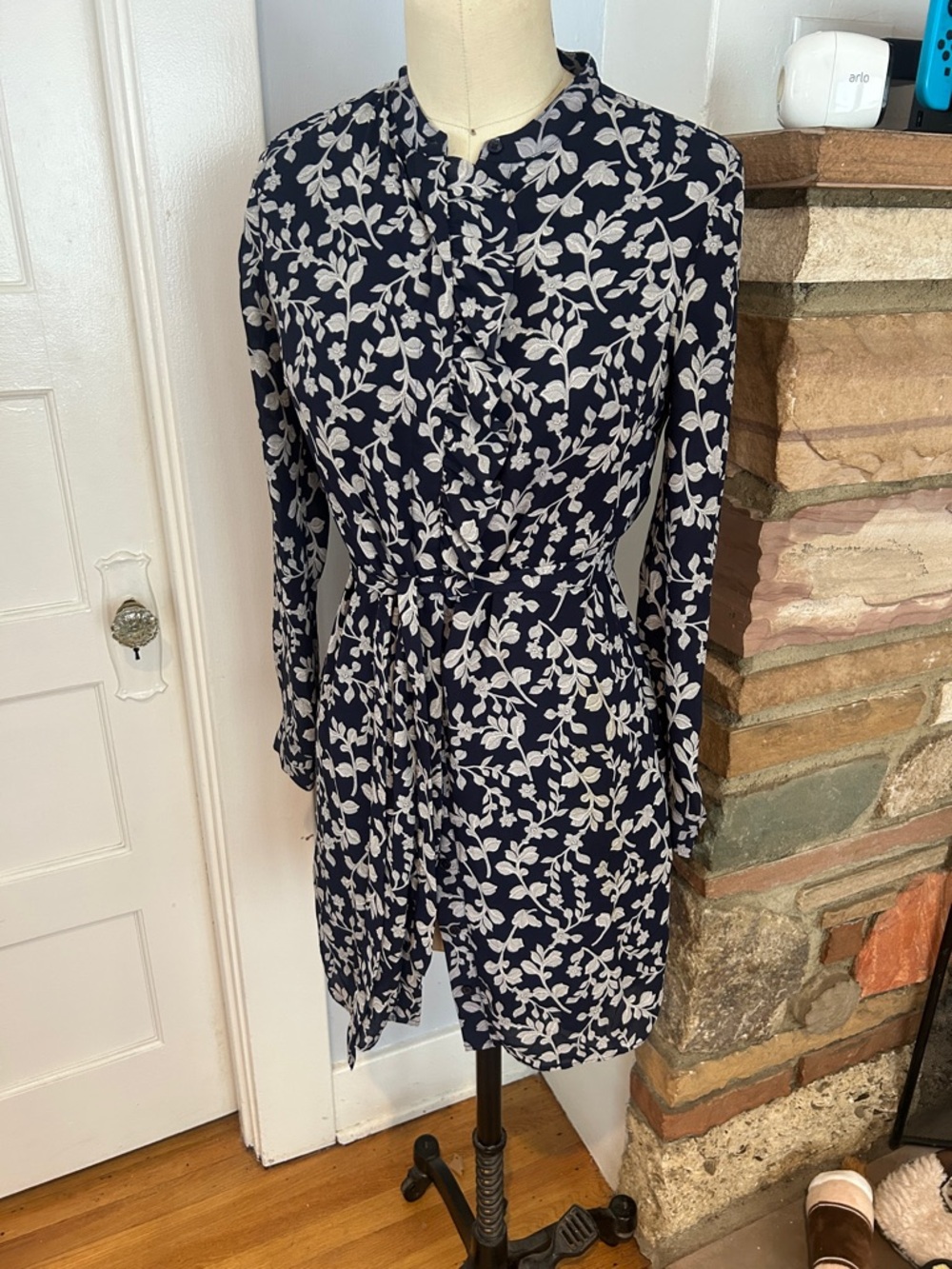 Banana Republic Navy and Ivory Floral Tie-Waist Long Sleeve Dress